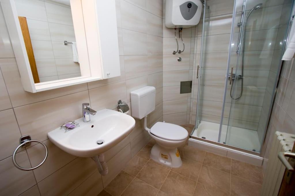 Holiday Home Makarska Extérieur photo