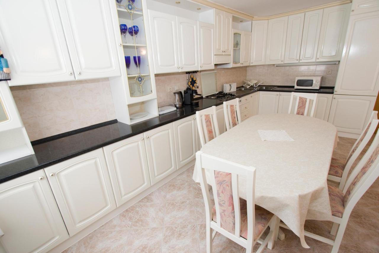 Holiday Home Makarska Extérieur photo