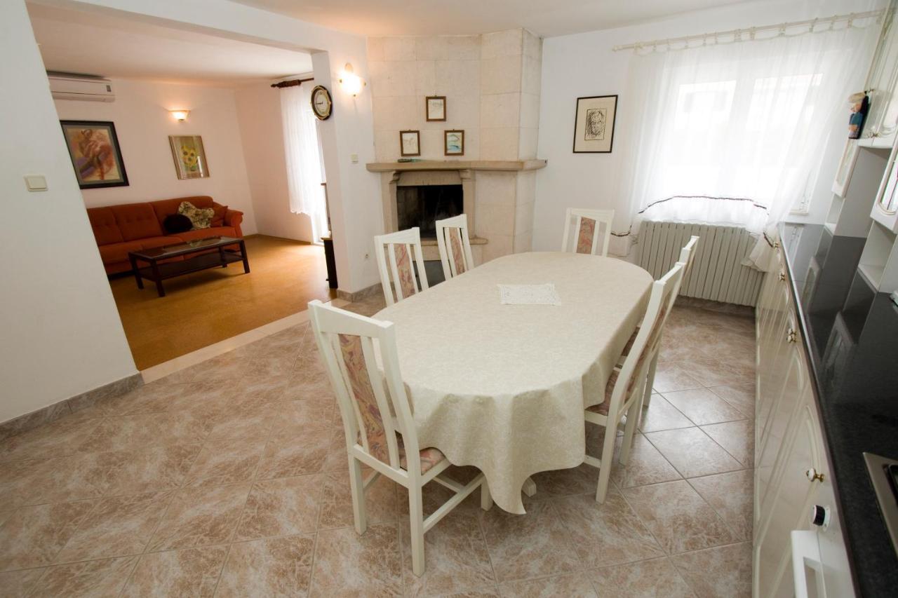 Holiday Home Makarska Extérieur photo